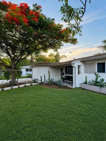 1713 SW 10th Court, Fort Lauderdale, FL 33312