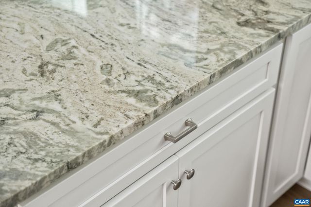 913 GARDNER ST, Waynesboro, VA 22980