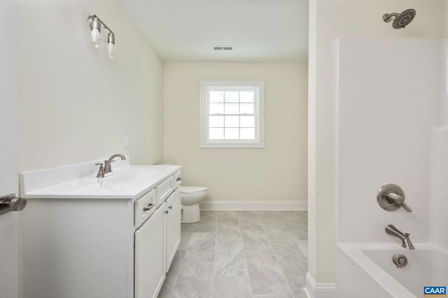 913 GARDNER ST, Waynesboro, VA 22980