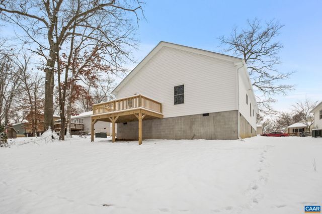 913 GARDNER ST, Waynesboro, VA 22980