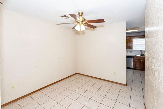 4730 SW Paint Rd, Cache, OK 73527
