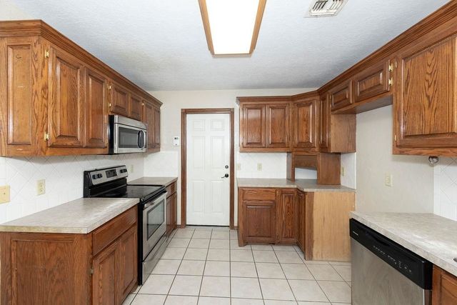 4730 SW Paint Rd, Cache, OK 73527