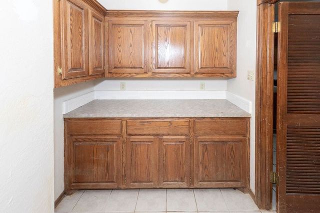 4730 SW Paint Rd, Cache, OK 73527