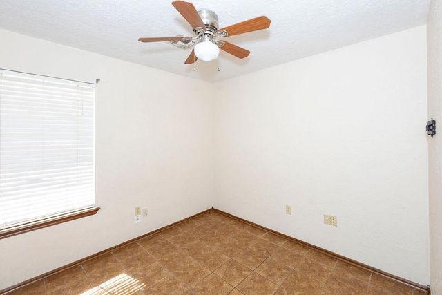 4730 SW Paint Rd, Cache, OK 73527