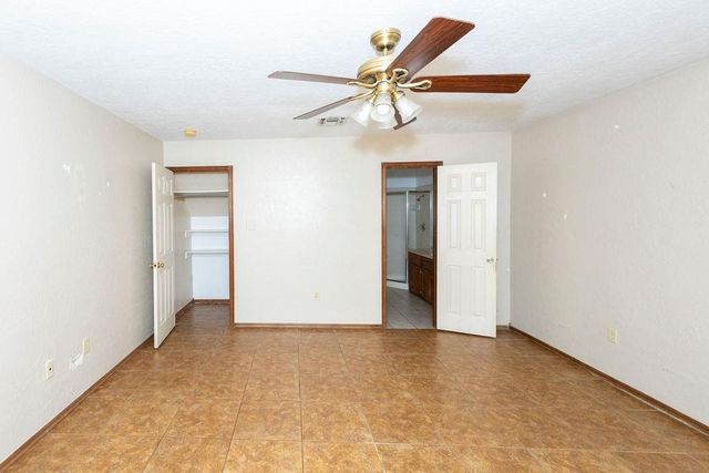 4730 SW Paint Rd, Cache, OK 73527