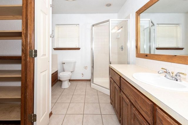 4730 SW Paint Rd, Cache, OK 73527