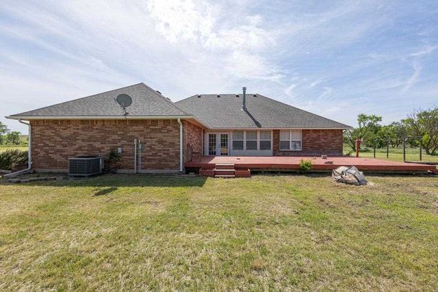 4730 SW Paint Rd, Cache, OK 73527