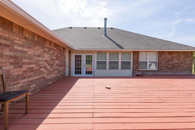 4730 SW Paint Rd, Cache, OK 73527