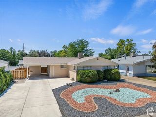 1682 S 700 W, Woods Cross, UT 84087