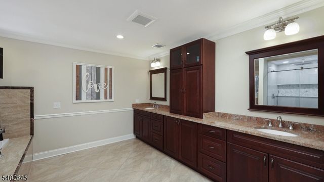 1761 Cooper Rd, Scotch Plains Twp., NJ 07076