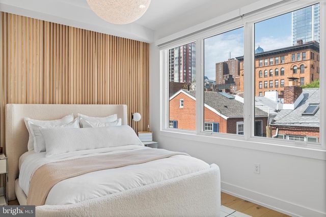 1322 RODMAN ST, Philadelphia, PA 19147