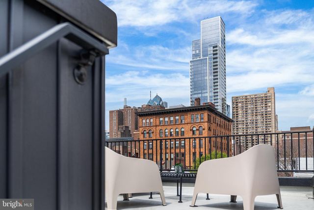 1322 RODMAN ST, Philadelphia, PA 19147