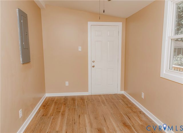 424 Elm St, Petersburg, VA 23803