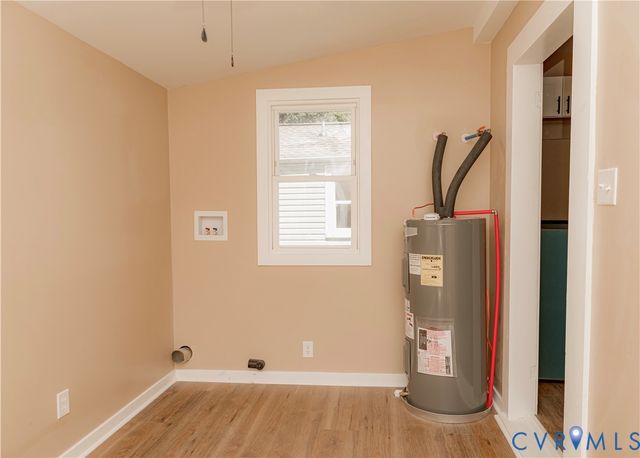424 Elm St, Petersburg, VA 23803