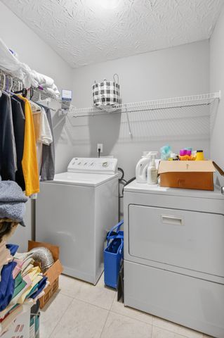 105 Hunterwood Dr, White House, TN 37188