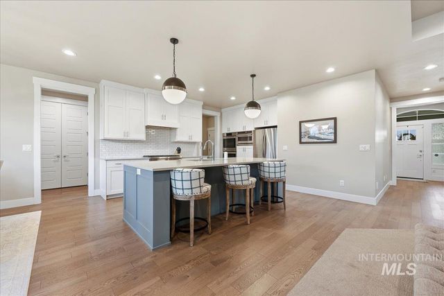 4240 W Sunny Cove, Meridian, ID 83646