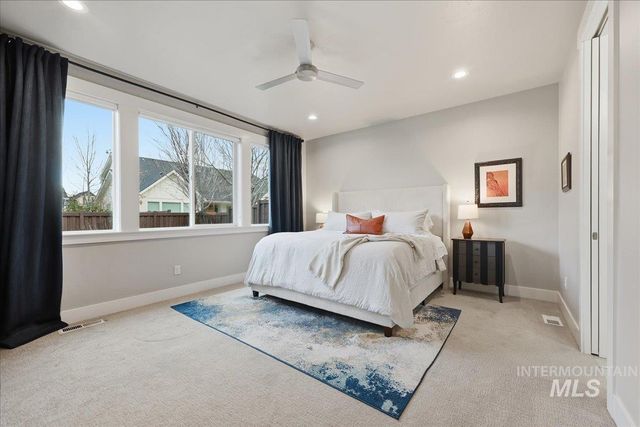 4240 W Sunny Cove, Meridian, ID 83646