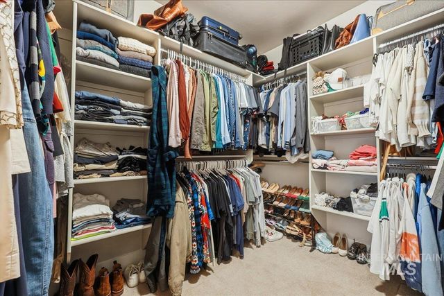 4240 W Sunny Cove, Meridian, ID 83646