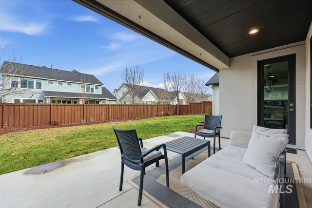 4240 W Sunny Cove, Meridian, ID 83646