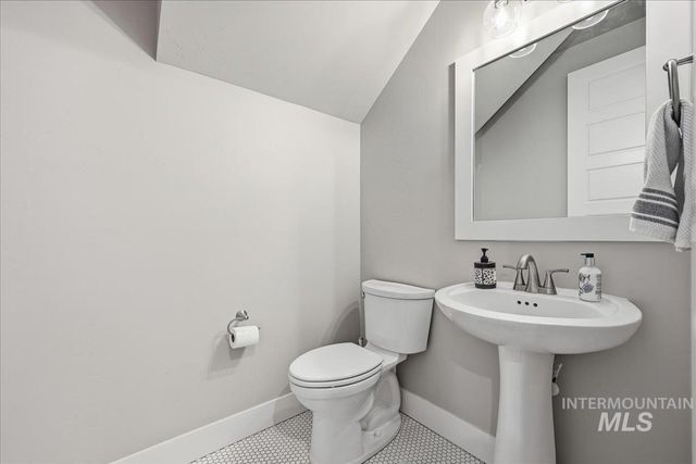 4240 W Sunny Cove, Meridian, ID 83646