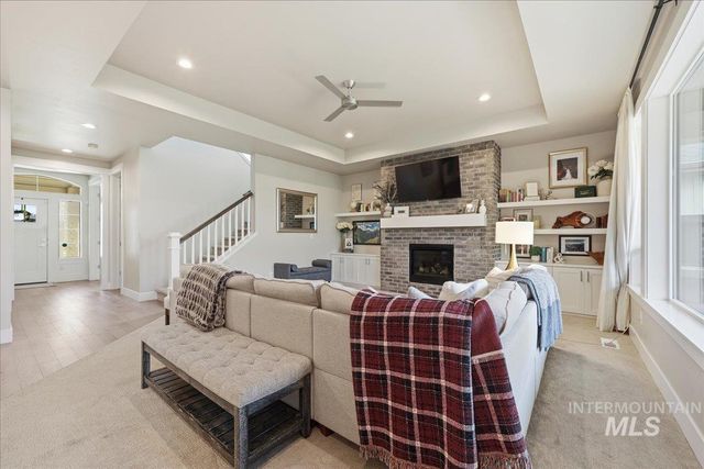 4240 W Sunny Cove, Meridian, ID 83646