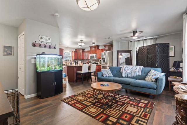 1300 Ragin St., Myrtle Beach, SC 29577