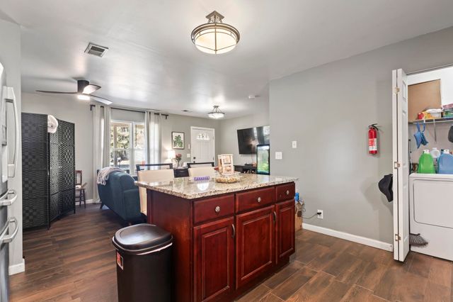 1300 Ragin St., Myrtle Beach, SC 29577