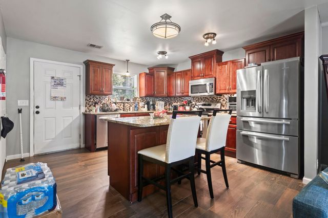 1300 Ragin St., Myrtle Beach, SC 29577