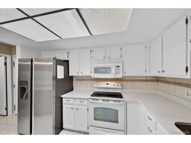 13952 E Marina Dr 103, Aurora, CO 80014