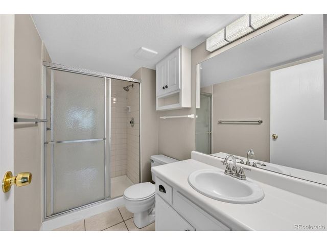 13952 E Marina Dr 103, Aurora, CO 80014