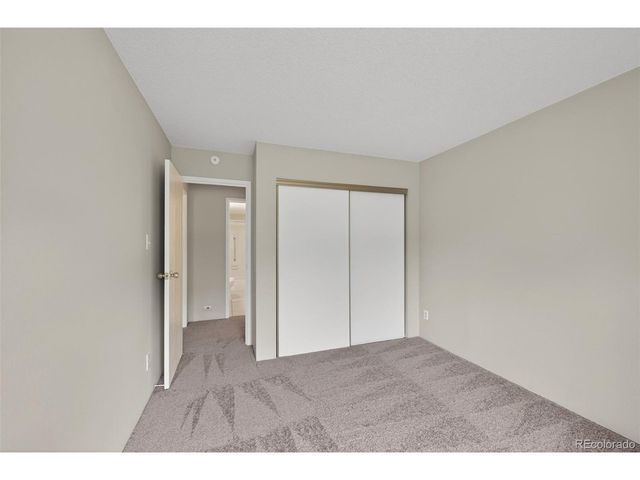 13952 E Marina Dr 103, Aurora, CO 80014