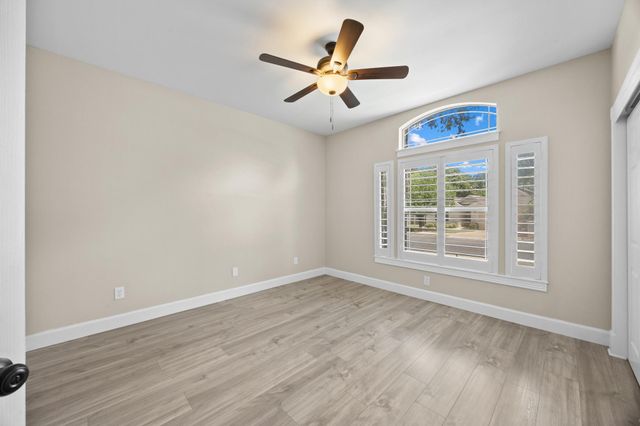 4801 Interlachen LN, Austin, TX 78747