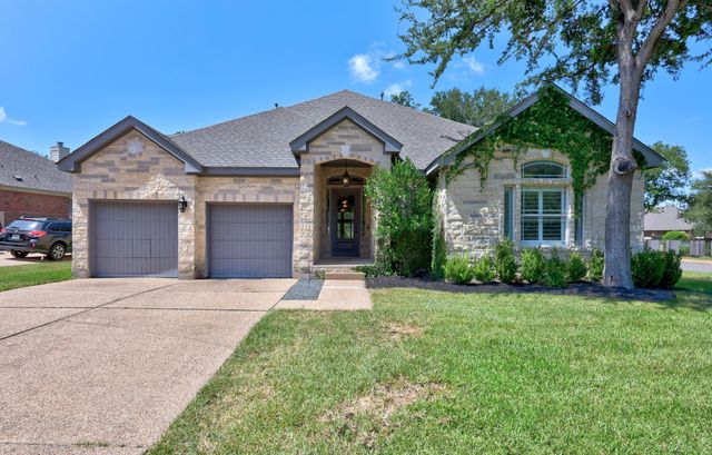 4801 Interlachen LN, Austin, TX 78747