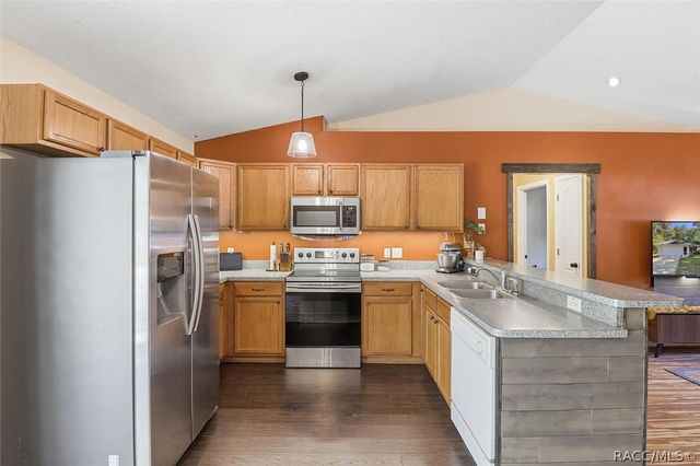 495 N Charles Avenue, Inverness, FL 34453