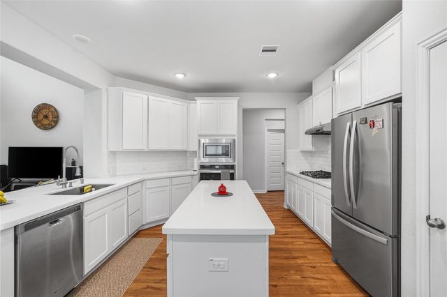 1317 Course View Drive, League City, TX 77573