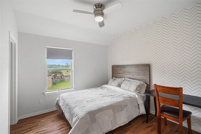 1317 Course View Drive, League City, TX 77573