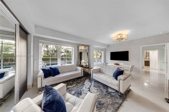 1250 Ocean Dr 2K, Miami Beach, FL 33139