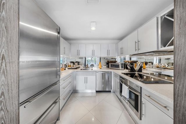 1250 Ocean Dr 2K, Miami Beach, FL 33139