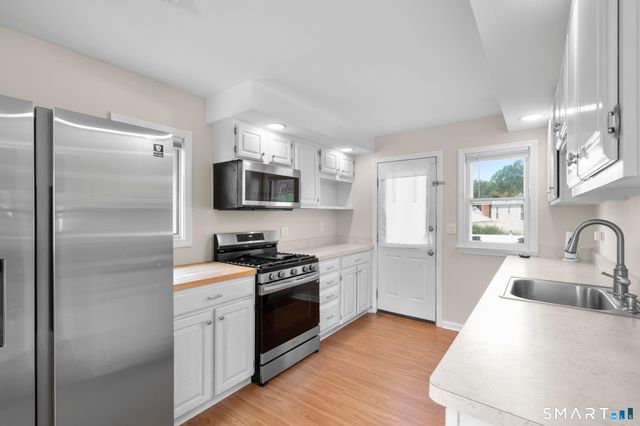 190 Westminster Street, Hamden, CT 06518