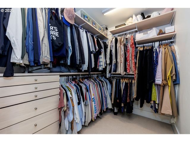 937 Nw GLISAN St 1235, Portland, OR 97209