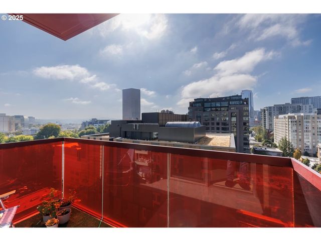 937 Nw GLISAN St 1235, Portland, OR 97209