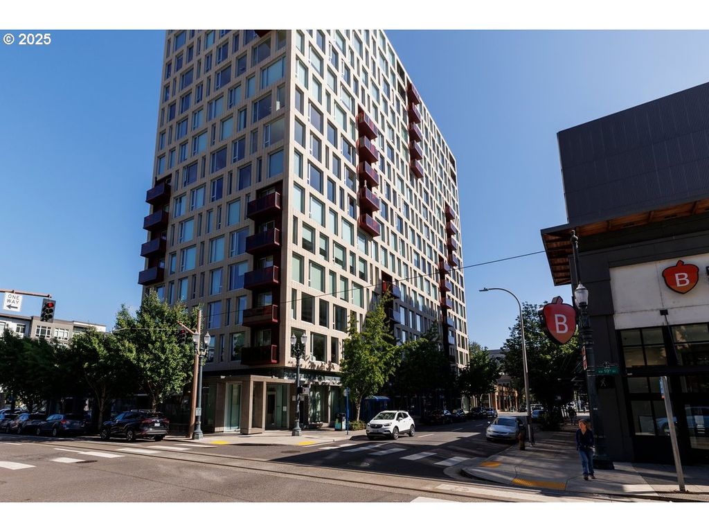 937 Nw GLISAN St 1235, Portland, OR 97209