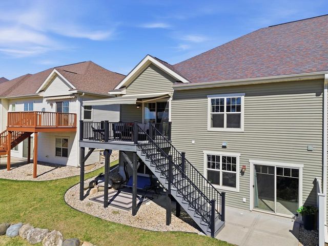 6763 Village Walk Lane, Deforest, WI 53532