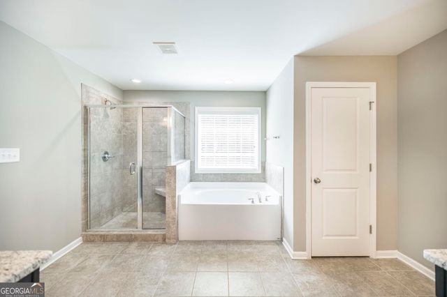 104 Golden Rod Trail, Perry, GA 31069