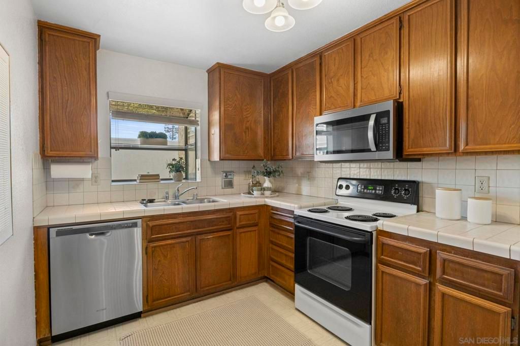 4051 Iowa 3, San Diego, CA 92104 — photo 3