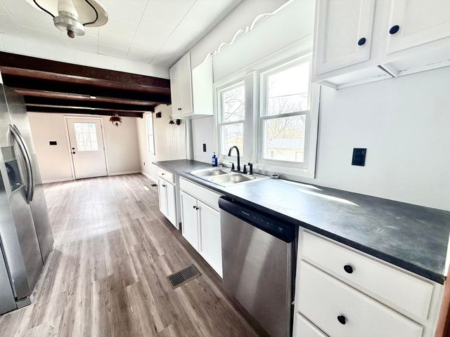 209 W Limestone Street, Somerset, KY 42501