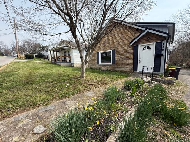 209 W Limestone Street, Somerset, KY 42501