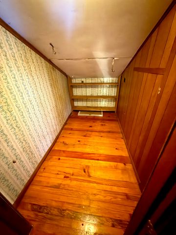 209 W Limestone Street, Somerset, KY 42501