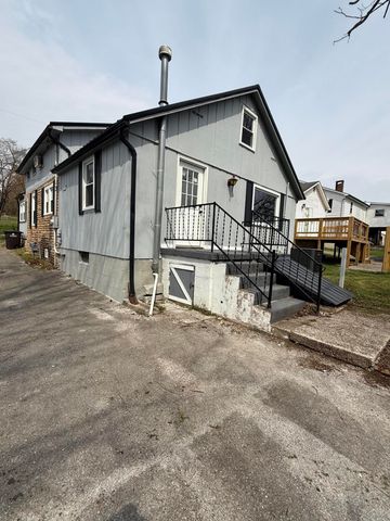 209 W Limestone Street, Somerset, KY 42501