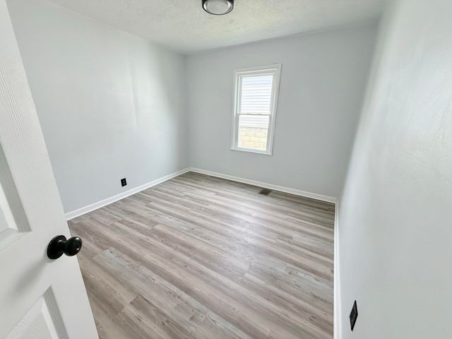 209 W Limestone Street, Somerset, KY 42501